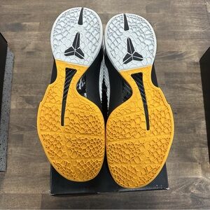 Size Nike Zoom Kobe 6 Protro White Del Sol USED